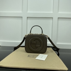 Gucci Satchel Bags